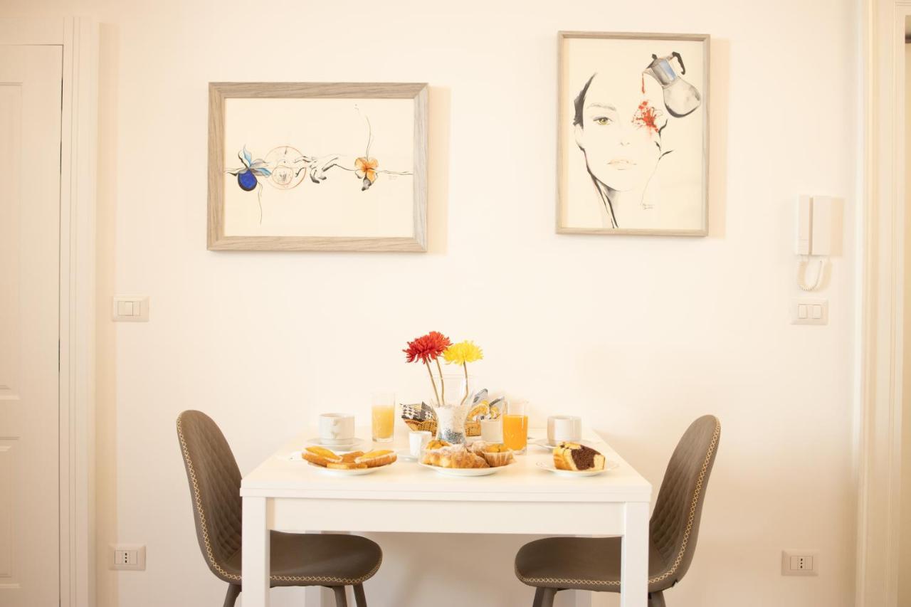Vincent Suite Luxury B&B Palo del Colle Luaran gambar